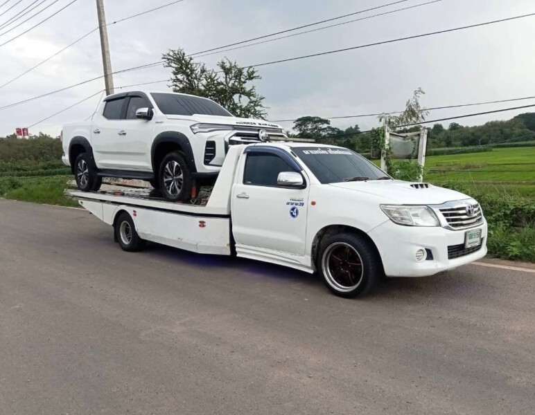 #รถยกพิษณุโลก #รถสไลด์พิษณุโลก #รถลากเมืองพิษณุโลก #รถยกพรหมพิราม #ยกรถวัดโบสถ์ #รถสไลด์วังทอง #รถสไลด์เนินมะปราง… 3 123